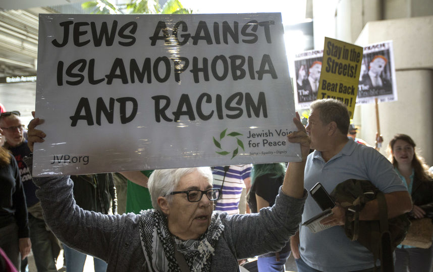 Исследователи предсказывают, что ислам станет самой популярной религией в мире