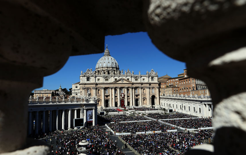 Католическая церковь запретила использовать хлеб без глютена на мессах