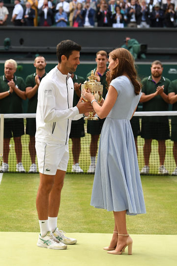 Кейт Миддлтон и сербский теннисист Новак Джокович. Фото AFP