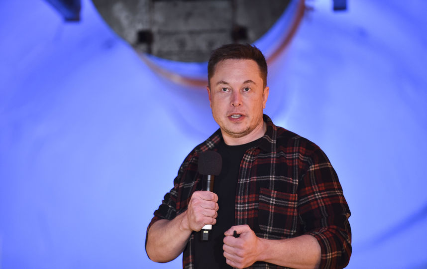 Компания SpaceX подала в суд на правительство США