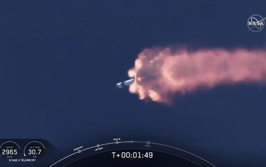 Корабль Crew Dragon стартовал в 22:22 по московскому времени. Фото AFP