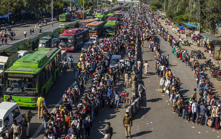 Власти Индии надеются на выработку коллективного иммунитета. Фото Getty