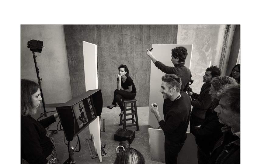 Эмма Уотсон. Бэкстейдж фото. Фото Алессандро Скотти, фотографии со съемок Календаря Pirelli 2020 Паоло Роверси