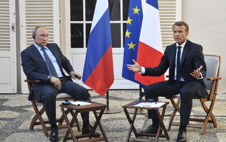 Владимир Путин и Эммануэль Макрон. Фото AFP