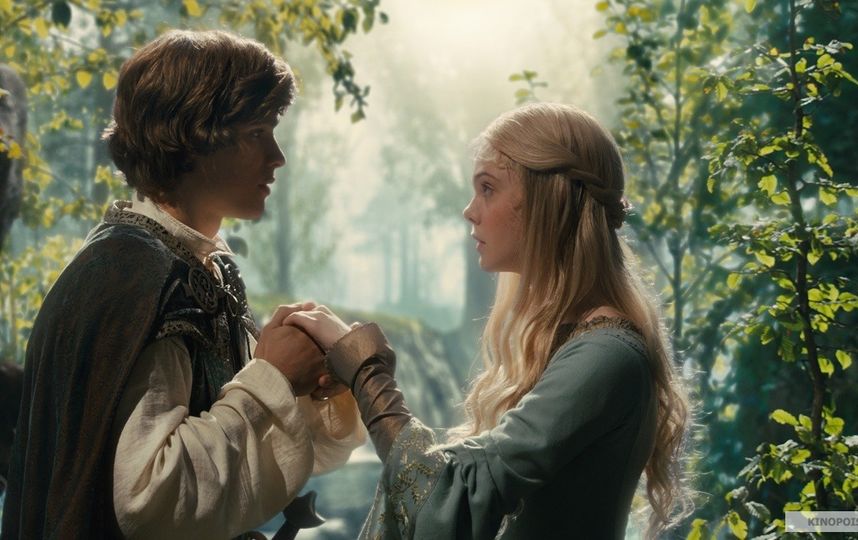 Кадр из фильма "Малефисента". Фото Disney , kinopoisk.ru