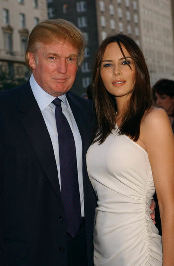 Дональд Трамп и Мелания Кнавс, 2001 год. Фото Getty