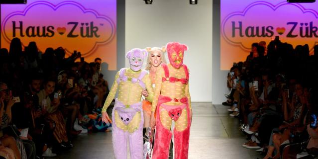 Показ Global Fashion Collective.