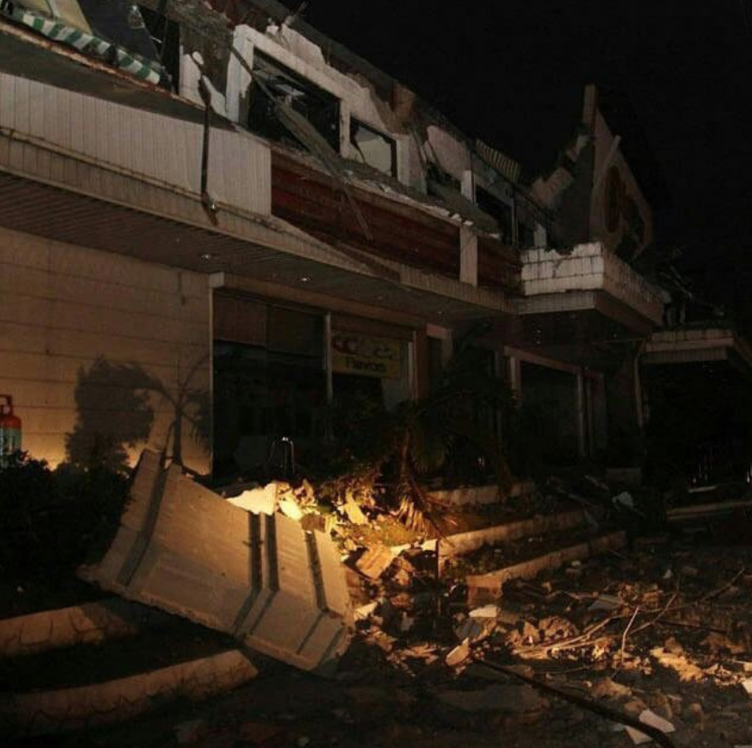 Последствия землетрясения. Фото скриншот twitter.com/IgliLime