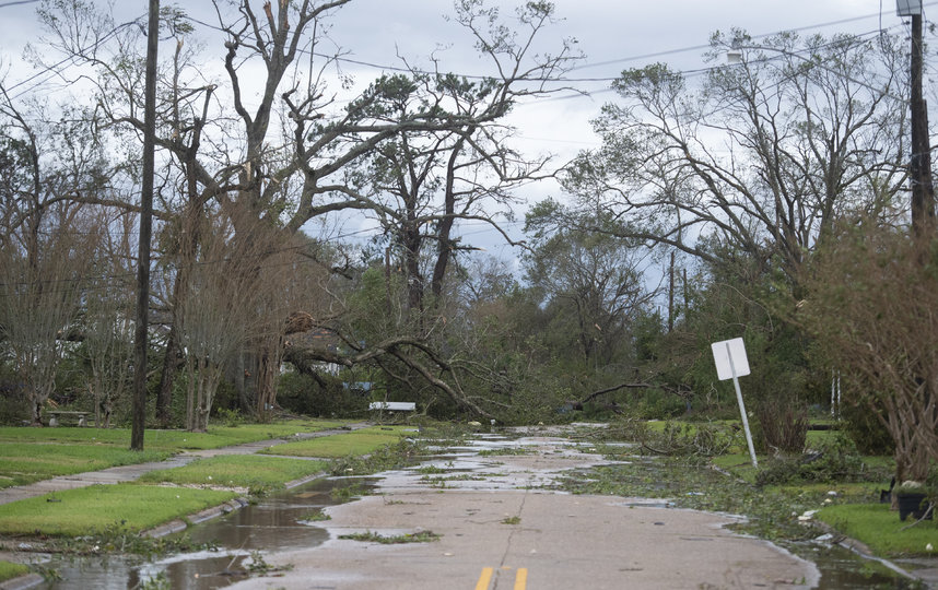 Лаура" является одним из самых сильных ураганов, когда-либо поражавших побережье Мексиканского залива США. Фото AFP