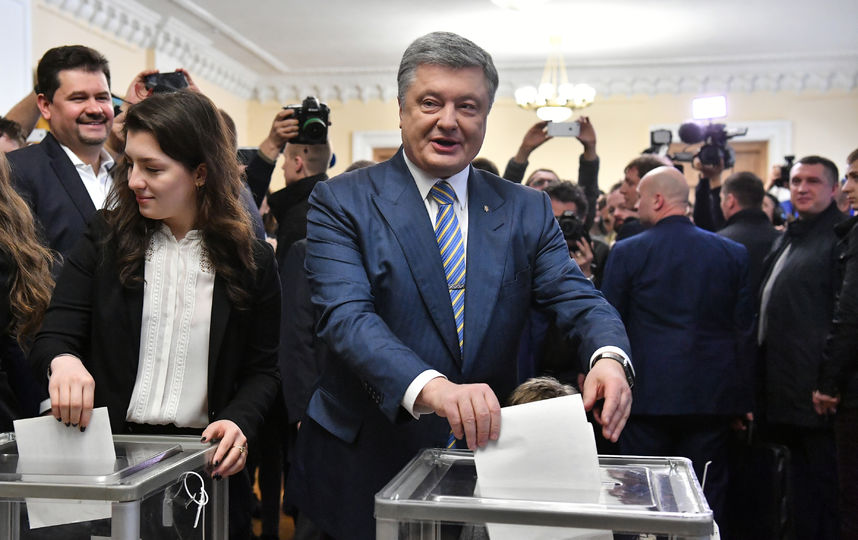 На Украине завершилось голосование на президентских выборах: кто выходит во второй тур