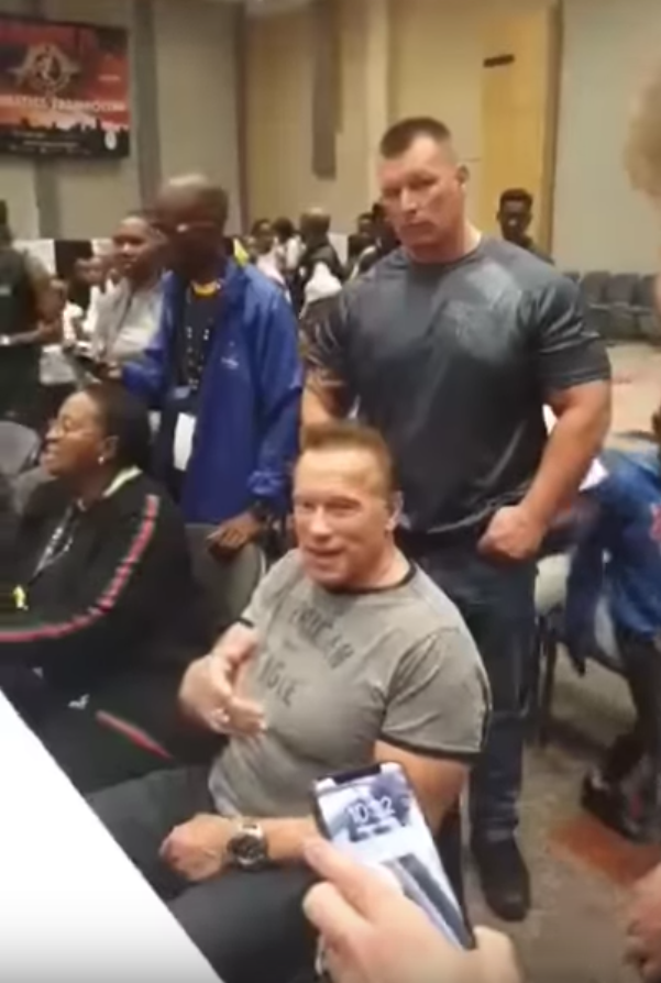 Арнольд Шварценеггер. Фото Скриншот/ World's Strongest Fan, Скриншот Youtube