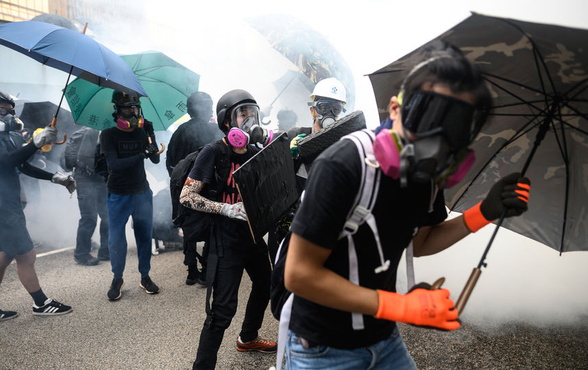 Протесты в Гонконге продолжаются уже 13-ю неделю подряд. Фото AFP
