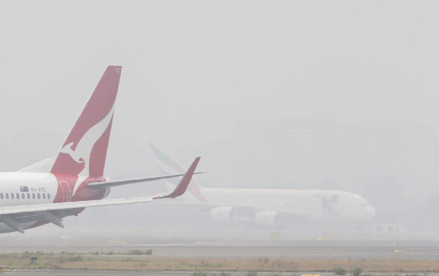 В Австралии продолжается борьба с масштабными пожарами. Фото Getty