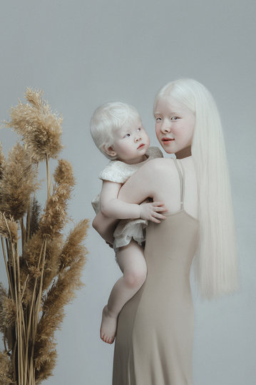 Асель и Камилла. Фото Евгения Волкова/@zhenyavolkova