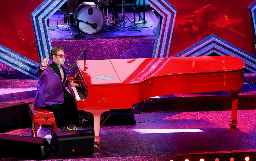 Элтон Джон на сцене. Фото Getty