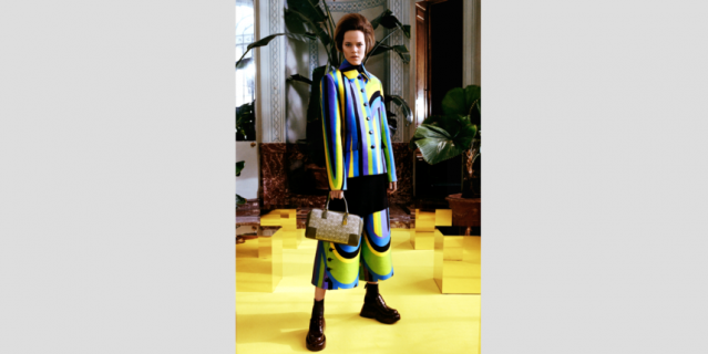 LOEWE.