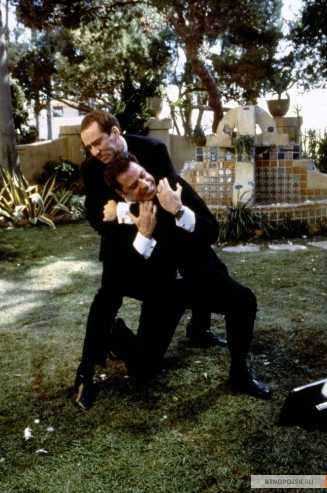 Кадр из фильма "Без лица" (1997). Фото "Уолт Дисней Компани СНГ", kinopoisk.ru