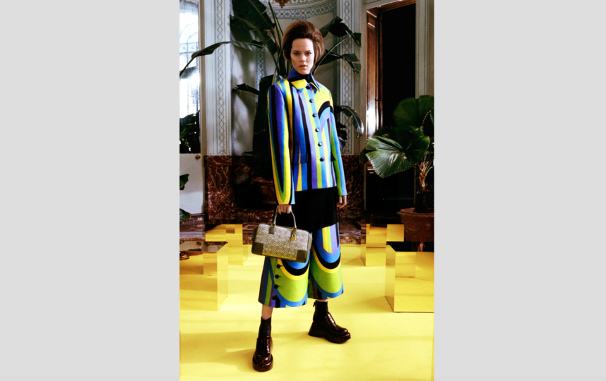 LOEWE.