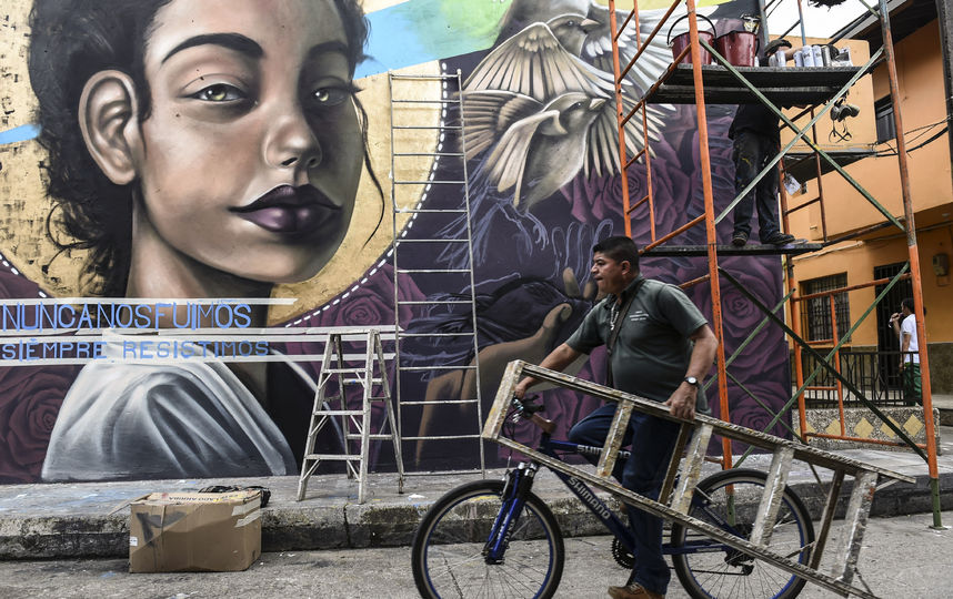 Первый фестиваль граффити прошёл в колумбийском Сан-Карлосе: фото