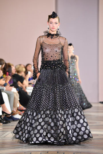 Показ Armani. Фото Getty