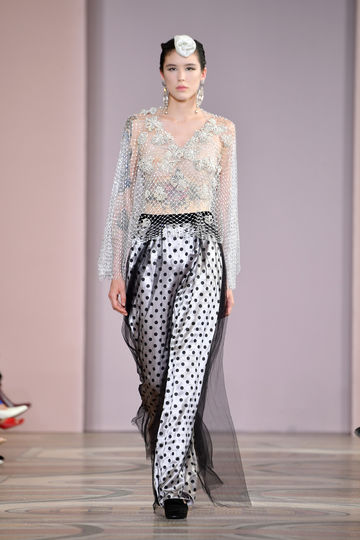 Показ Armani. Фото Getty