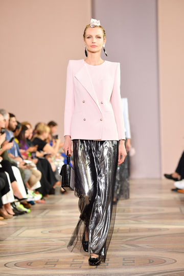 Показ Armani. Фото Getty