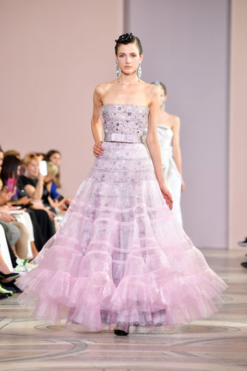 Показ Armani. Фото Getty