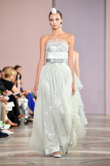 Показ Armani. Фото Getty