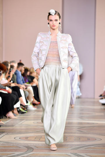 Показ Armani. Фото Getty