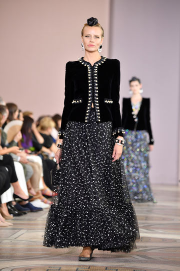 Показ Armani. Фото Getty