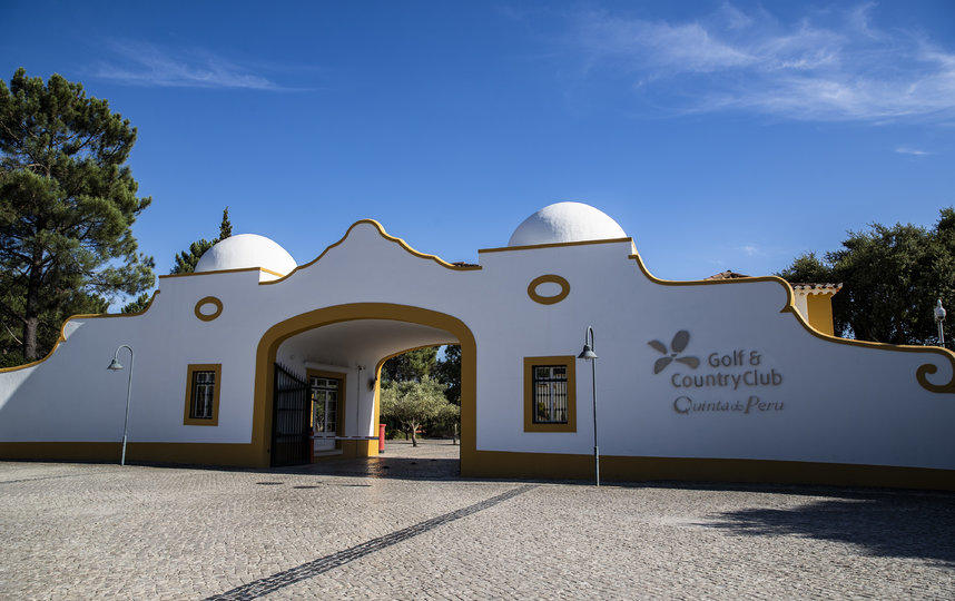 По данным газеты La Vanguardia, Хуан Карлос I находится на курорте в Доминиканской Республике. Фото AFP