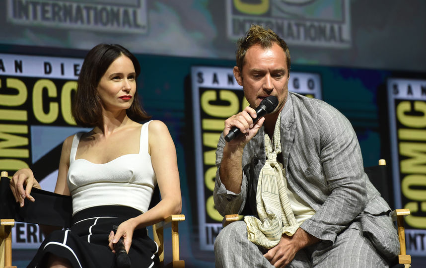 Команда "Фантастических тварей" на Comic-Con. Фото AFP