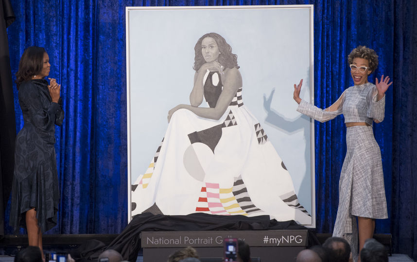 Представлены официальные портреты Барака и Мишель Обамы