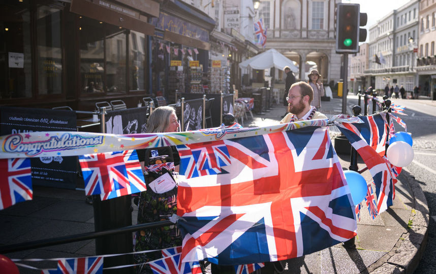 Сегодня замуж выходит 28-летняя внучка Елизаветы II Принцесса Евгения. Фото Getty