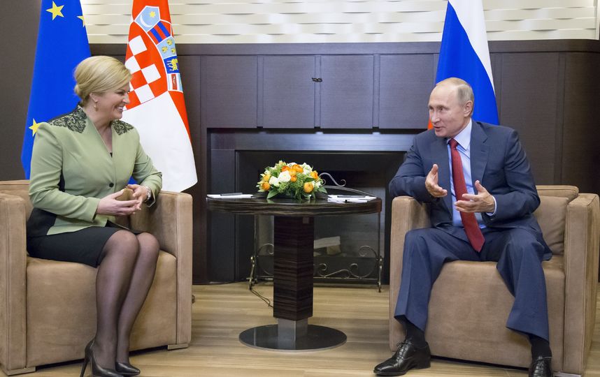Путин встретил президента Хорватии Колинду Грабар-Китарович с цветами