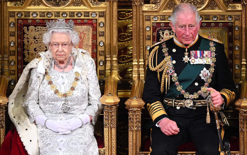 СМИ: королева Великобритании Елизавета II может отречься от престола