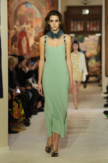 Показ Lanvin. Фото Getty