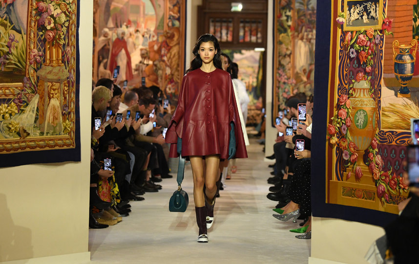 Показ Lanvin. Фото Getty