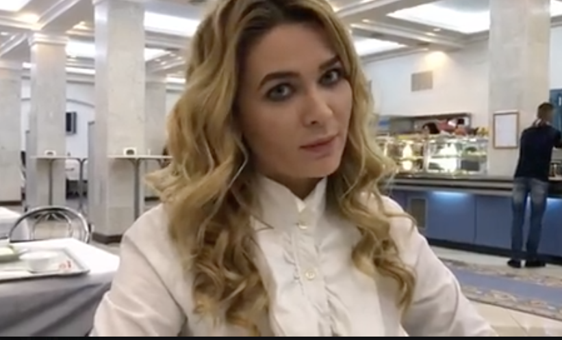 Украинская журналистка мечтает о сексе на трибуне Рады