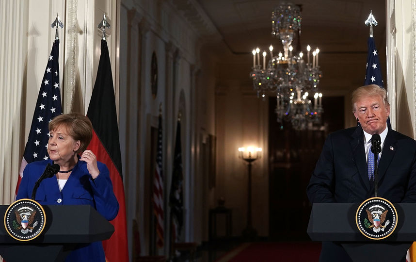 Дональд Трамп и Ангела Меркель. Фото Getty