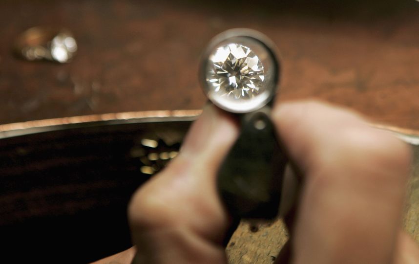 Сотрудники Британского музея потеряли бриллиантовое кольцо за 840 тысяч евро