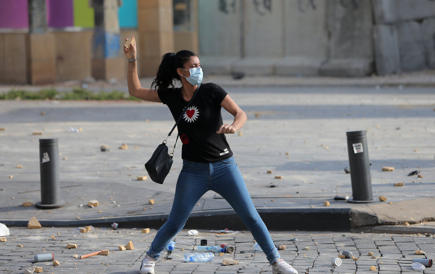 Участники акции требуют отставки правительства. Фото AFP