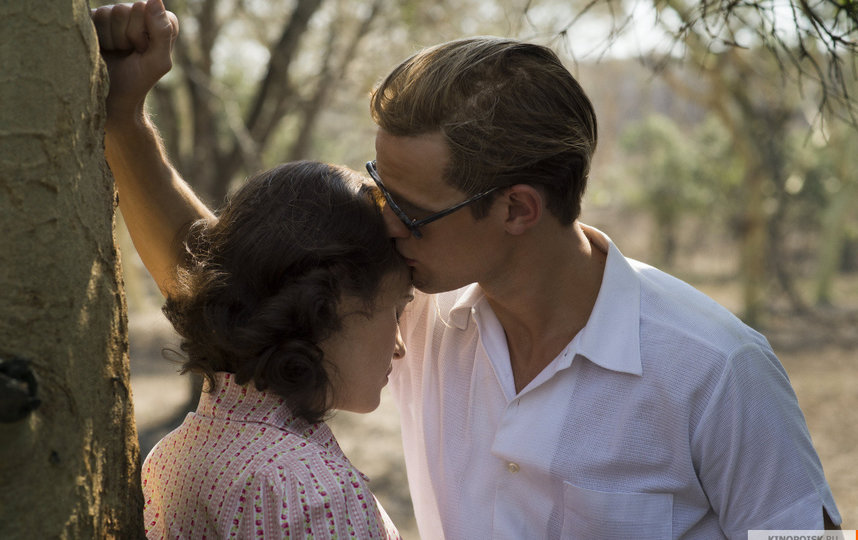 Кадр из сериала "Корона". Фото Netflix, kinopoisk.ru