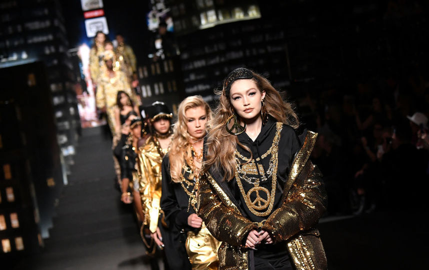 Показ коллекции Moschino x H&M в Нью-Йорке. Фото Getty