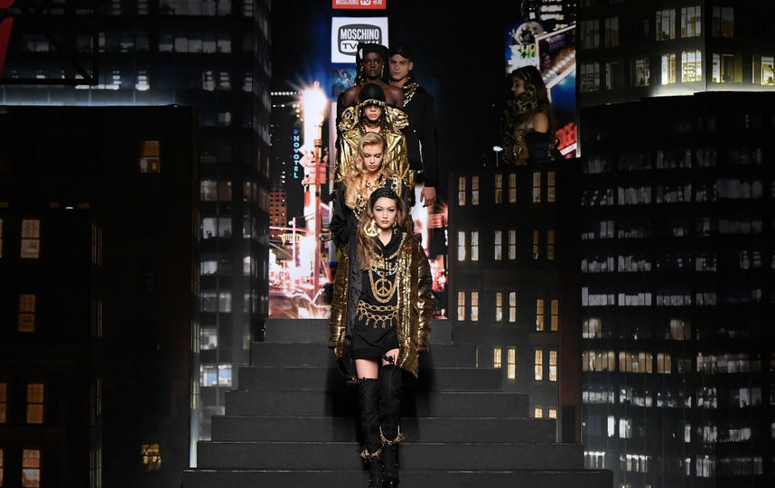 Показ коллекции Moschino x H&M в Нью-Йорке. Фото Getty