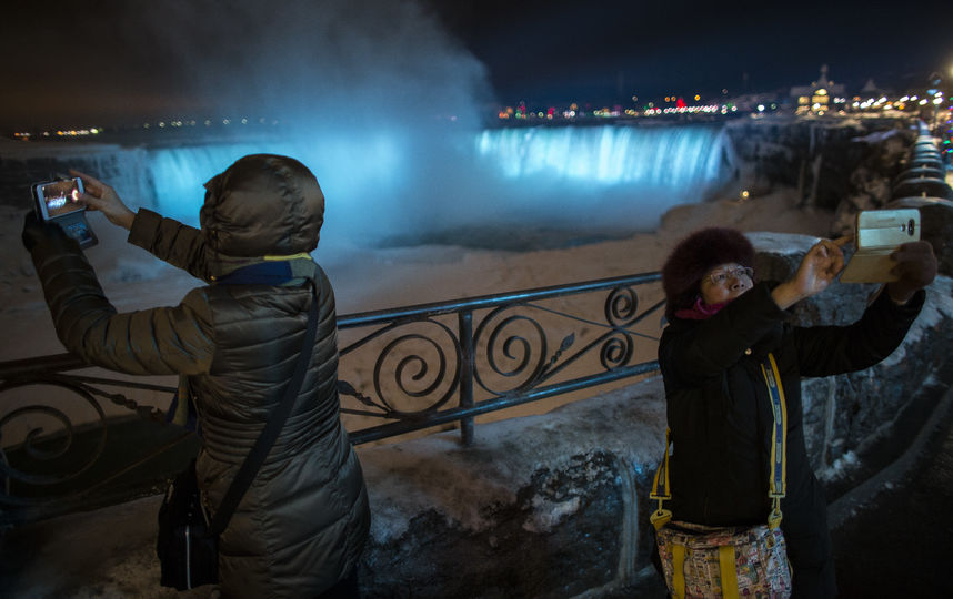 Ниагарский водопад. Фото AFP