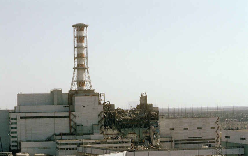 Спустя несколько дней после аварии. Фото РИА Новости