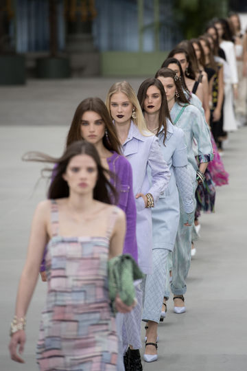 Chanel Cruise 2020 Show. Фото AFP