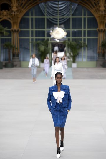 Chanel Cruise 2020 Show. Фото AFP