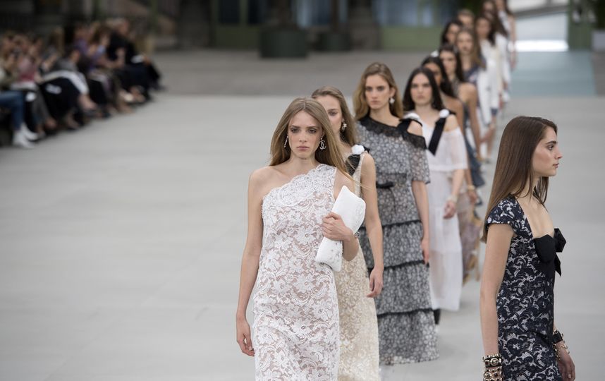 Chanel Cruise 2020 Show. Фото AFP